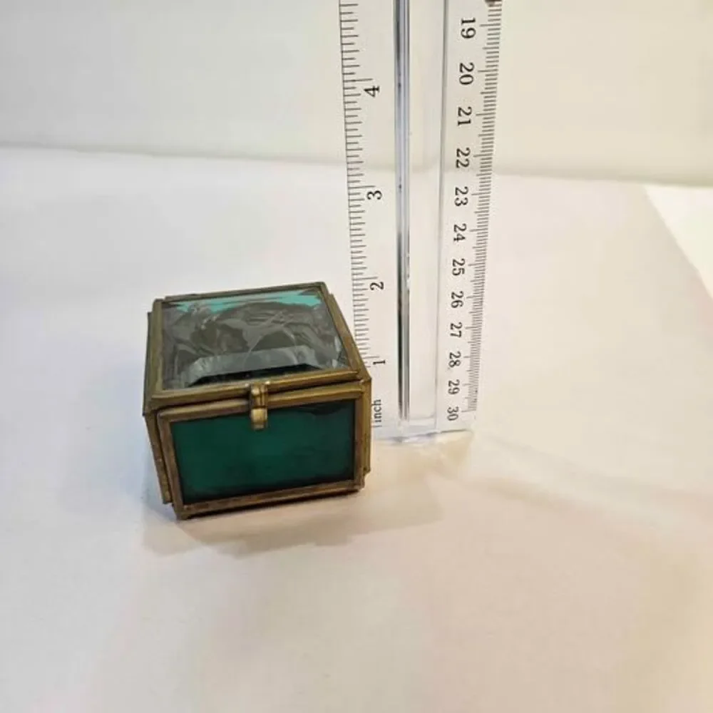 Unbranded charming small